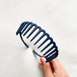 Matte Navy Blue Colored Wavy Combed Headband